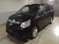 2012 Toyota Noah