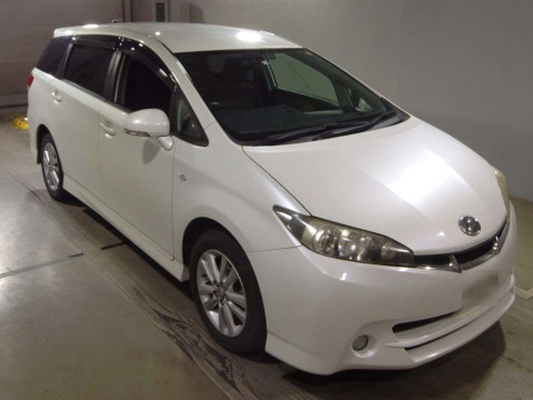 2010 Toyota Wish ZGE20W[2]