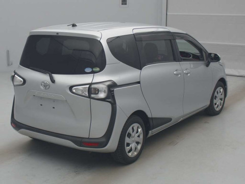 2016 Toyota Sienta NSP170G[1]