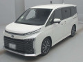 2022 Toyota Voxy