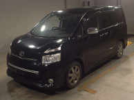 2009 Toyota Voxy