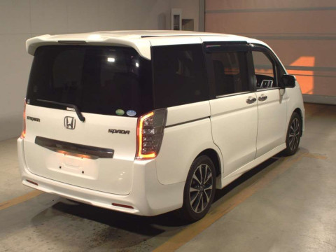 2012 Honda Step WGN Spada RK5[1]