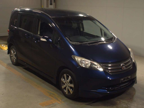 2010 Honda Freed GB3[2]