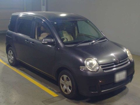 2007 Toyota Sienta NCP81G[2]