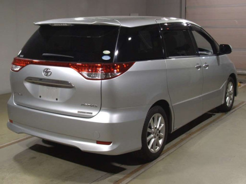 2010 Toyota Estima ACR50W[1]