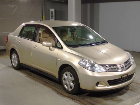 2008 Nissan Tiida Latio SC11[2]