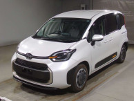 2024 Toyota Sienta