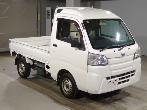 2015 Daihatsu Hijet Truck S500P[2]