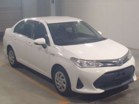 2018 Toyota Corolla Axio NKE165[2]