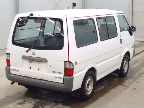 2009 Mitsubishi Delica Van SK82MM[1]