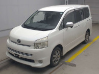 2009 Toyota Voxy