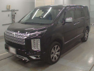 2023 Mitsubishi Delica D5