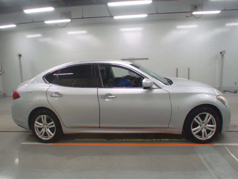 2013 Nissan Fuga KY51[2]