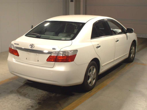 2010 Toyota Premio ZRT260[1]