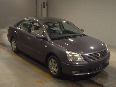 2004 Toyota Premio ZZT240[2]