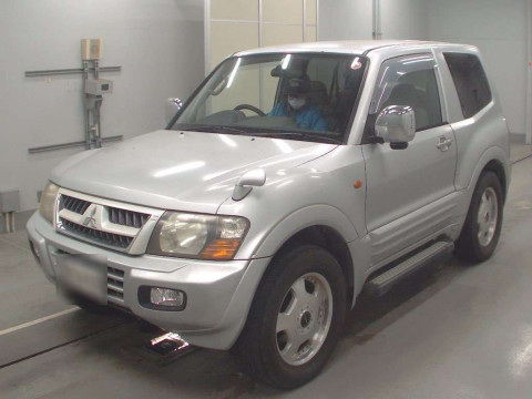 2000 Mitsubishi Pajero V65W[0]