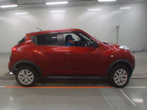 2010 Nissan JUKE YF15[2]