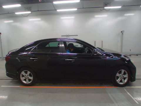 2010 Toyota Mark X GRX130[2]