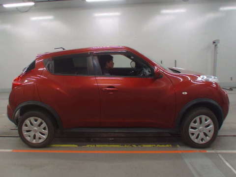 2012 Nissan JUKE YF15[2]