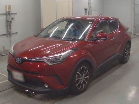 2018 Toyota C-HR ZYX10[0]