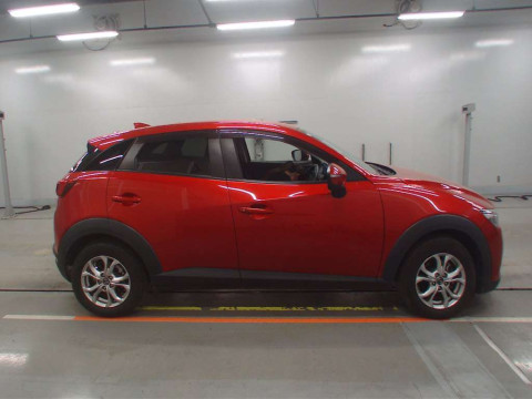 2016 Mazda CX-3 DK5FW[2]