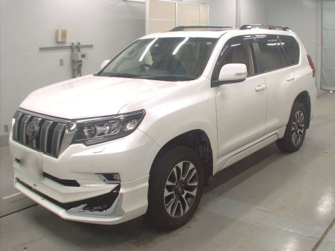 2022 Toyota Land Cruiser Prado TRJ150W[0]