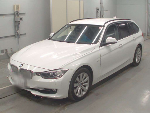 2014 BMW 3 Series 3D20[0]