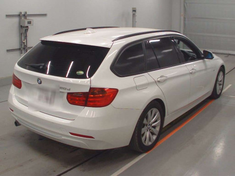 2014 BMW 3 Series 3D20[1]