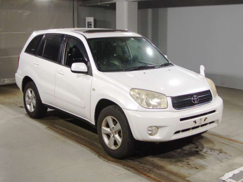 2005 Toyota RAV4 ZCA26W[2]