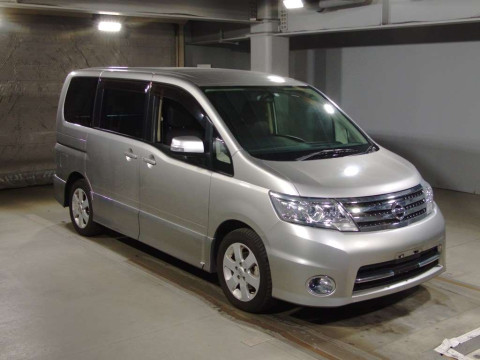 2010 Nissan Serena CC25[2]