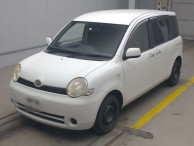 2006 Toyota Sienta