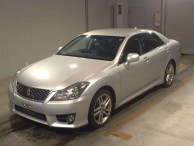 2010 Toyota Crown