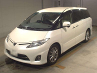 2009 Toyota Estima