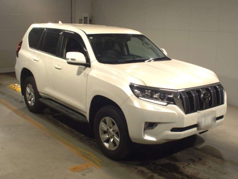 2021 Toyota Land Cruiser Prado TRJ150W[2]