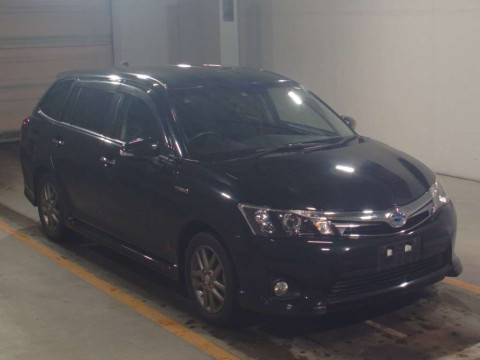 2014 Toyota Corolla Fielder NKE165G[2]