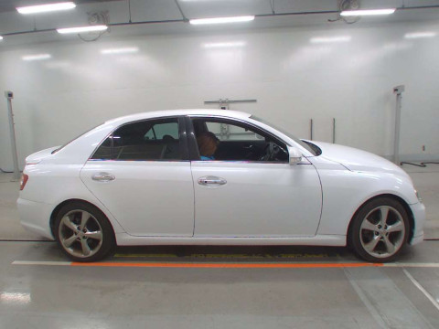 2008 Toyota Mark X GRX120[2]