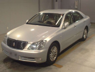 2004 Toyota Crown