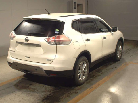 2015 Nissan X-Trail NT32[1]