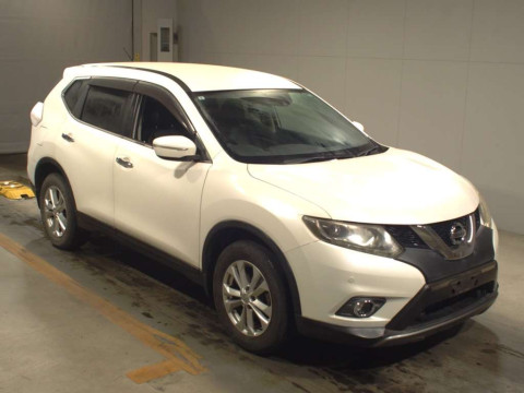 2015 Nissan X-Trail NT32[2]