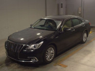 2016 Toyota Crown Hybrid