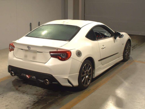 2018 Toyota 86 ZN6[1]