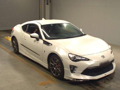 2018 Toyota 86 ZN6[2]