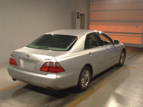 2007 Toyota Crown GRS180[1]