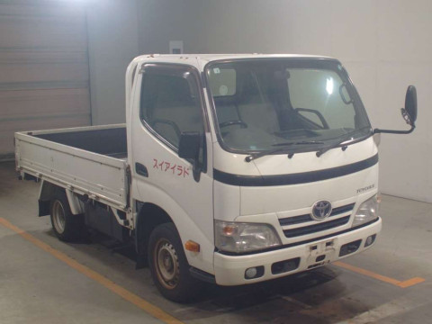 2015 Toyota Toyoace Truck KDY221[2]