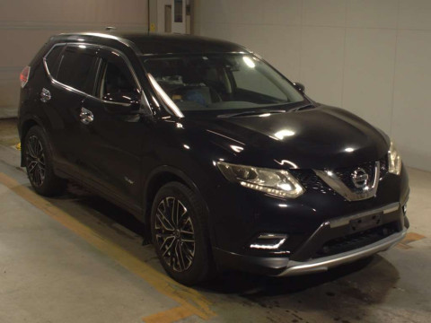 2016 Nissan X-Trail HNT32[2]