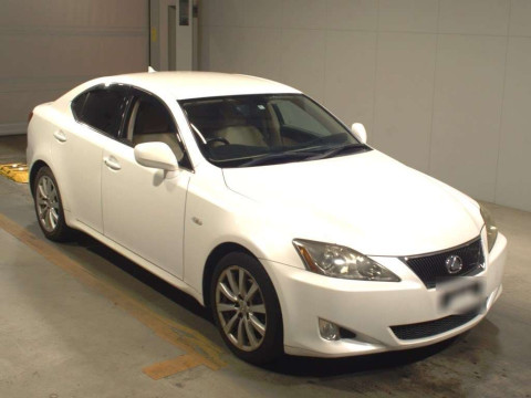 2007 Lexus IS GSE20[2]