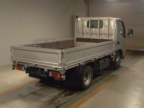 2016 Toyota Toyoace Truck XZU605[1]