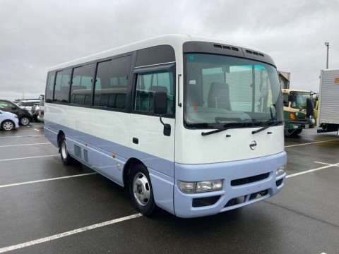 2017 Nissan Civilian Bus DHW41[2]