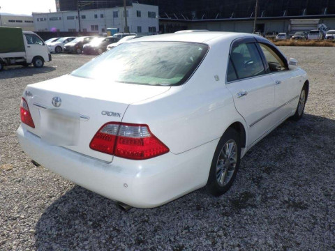 2008 Toyota Crown GRS180[1]