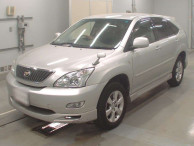 2004 Toyota Harrier